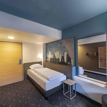 Otel Leipzig-schoenefeld