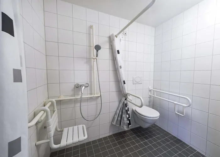 Leipzig-schoenefeld 3* Leipzig