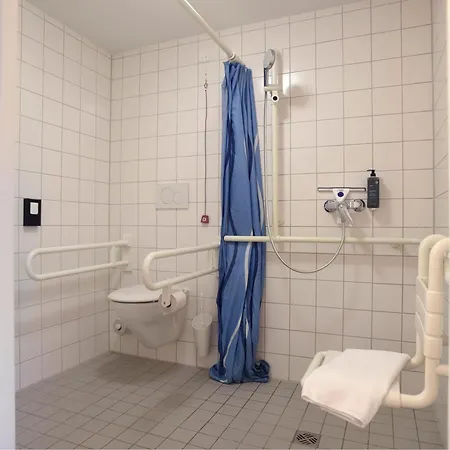 Leipzig-schoenefeld Hotell 2*