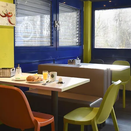 Hotell Leipzig-schoenefeld