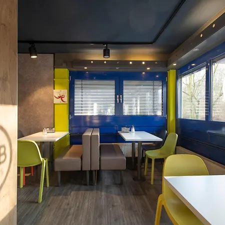 Hotell Leipzig-schoenefeld